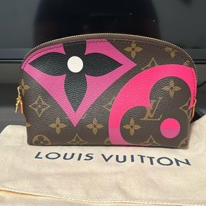 Louis Vuitton Game On Limited Edition Make Up Bag